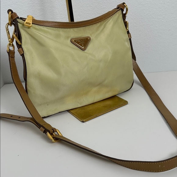 💯Authentic PRADA Tessuto Nylon Small Messenger Bag🍀 - Picture 4 of 16